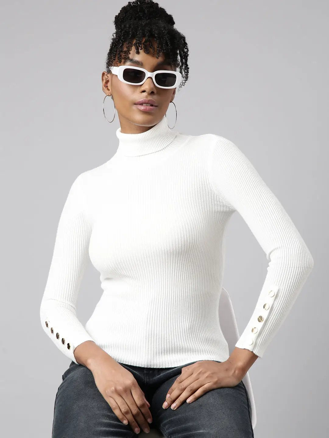 Women's White Solid Fitted Top