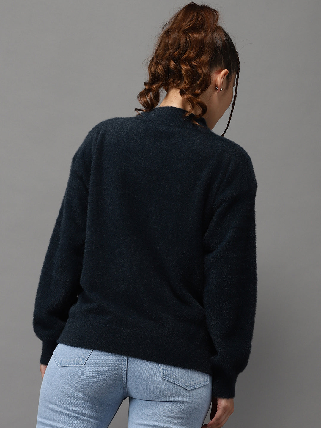 Women's Blue Solid Pullover Sweater