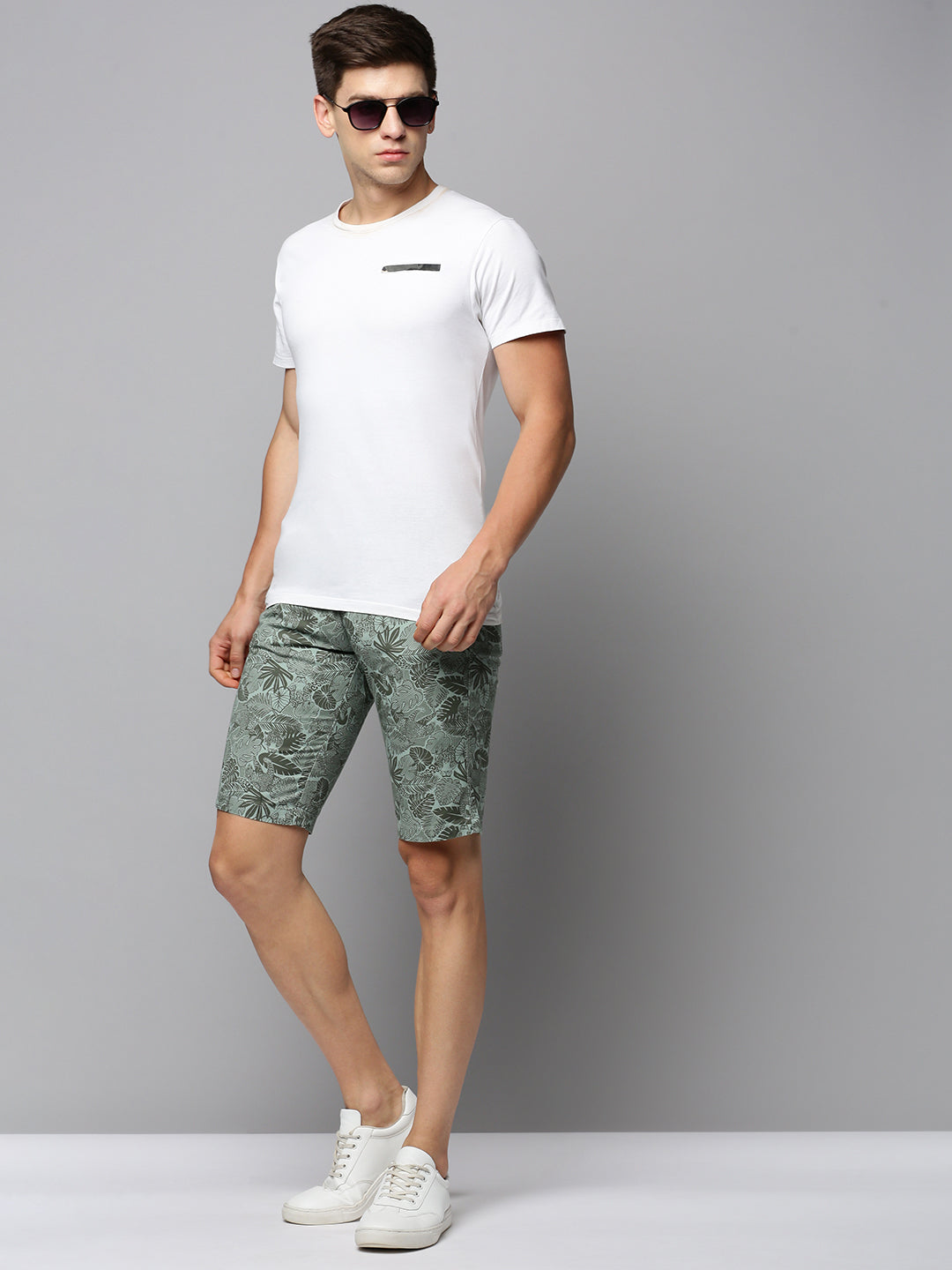 Men Green Printed Casual Shorts