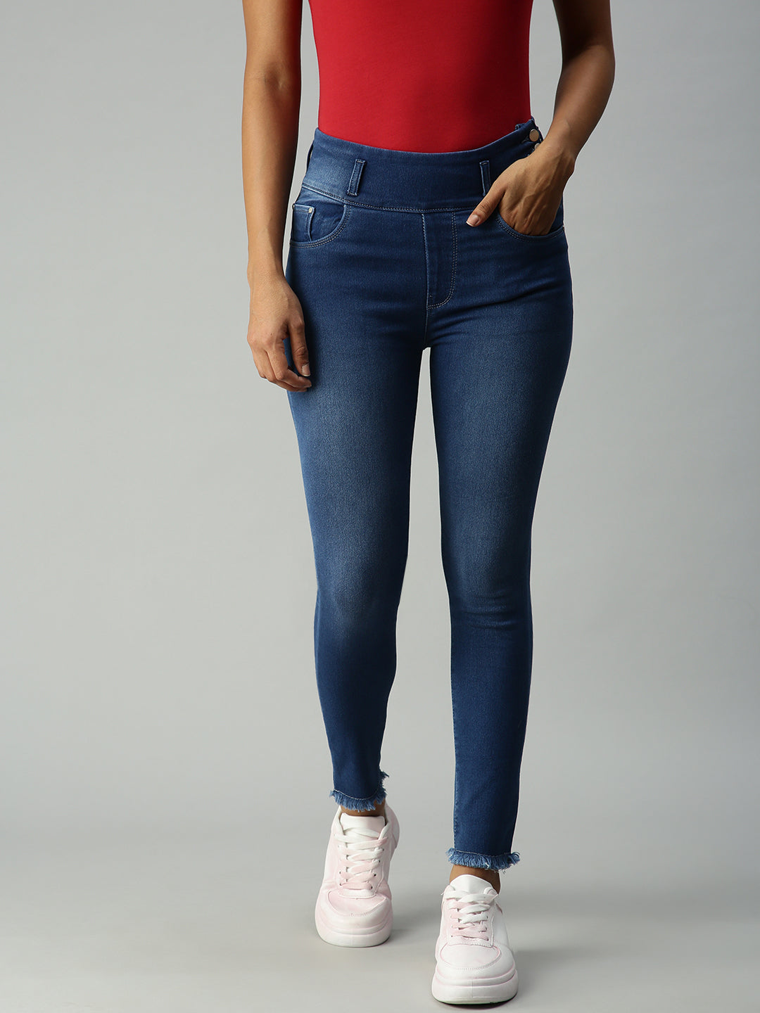 Women's Blue Solid Denim Skinny Jeans