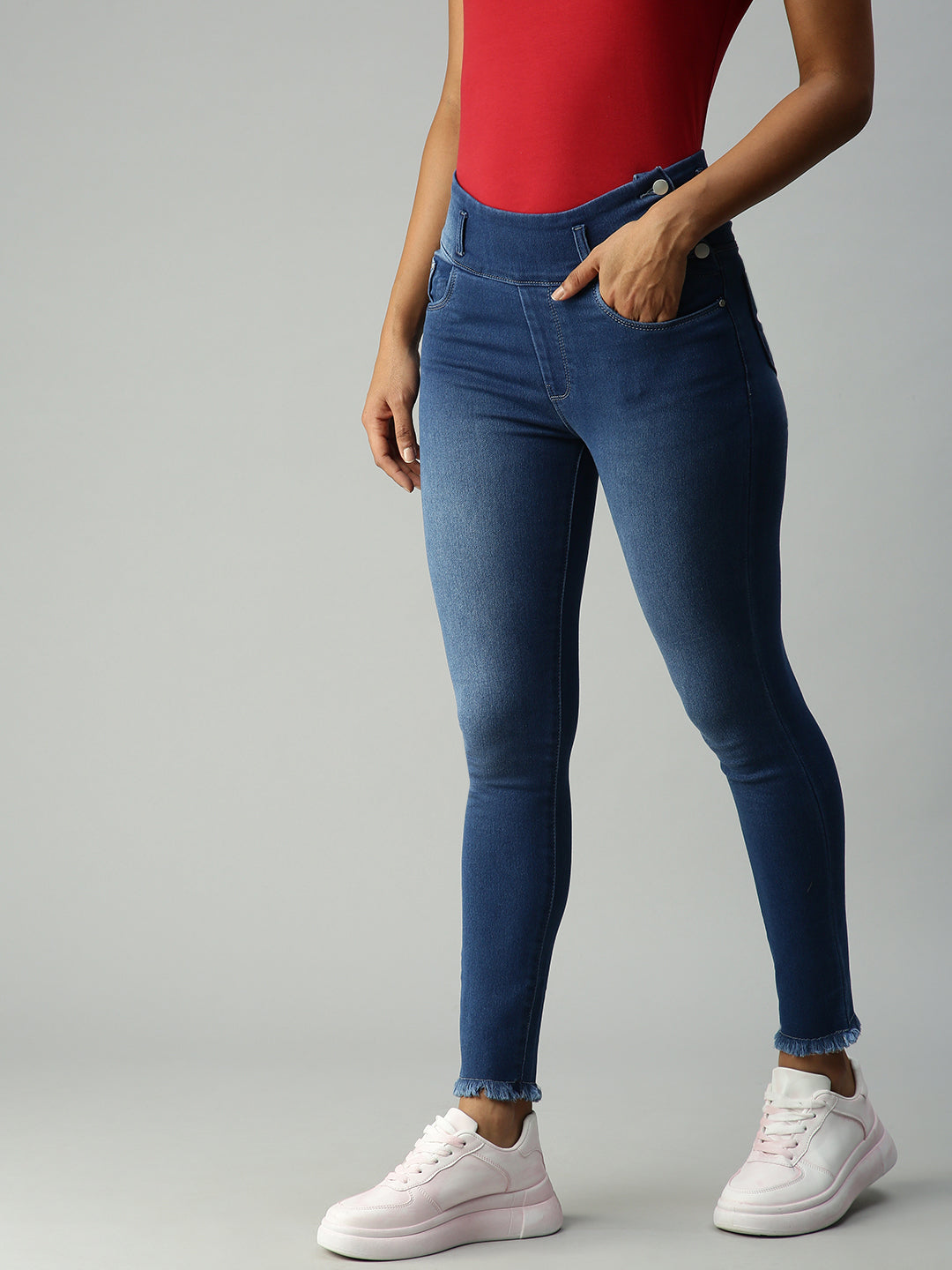 Women's Blue Solid Denim Skinny Jeans