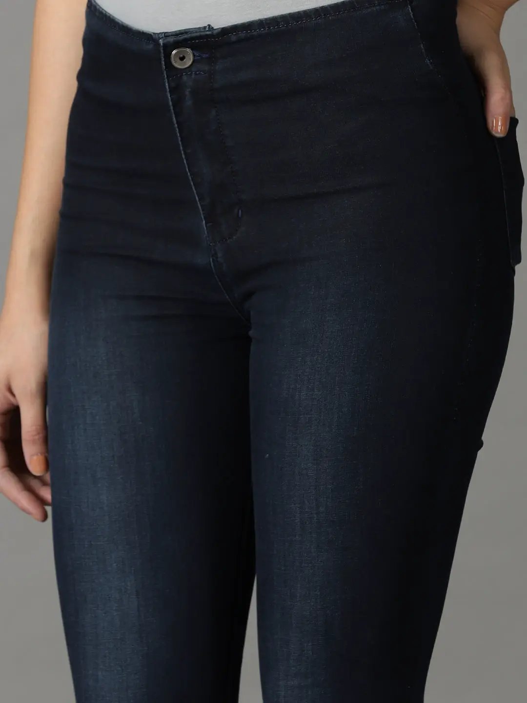 Women's Navy Blue Solid Slim Fit Denim Jeans