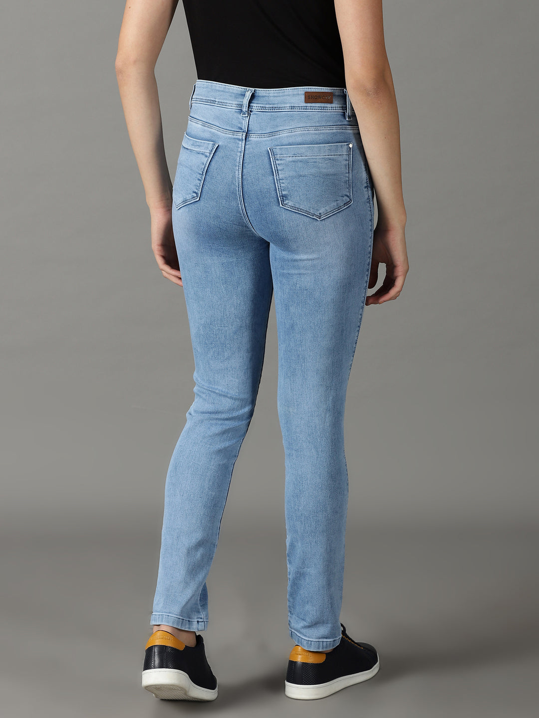 Women's Blue Solid Straight Fit Denim Jeans