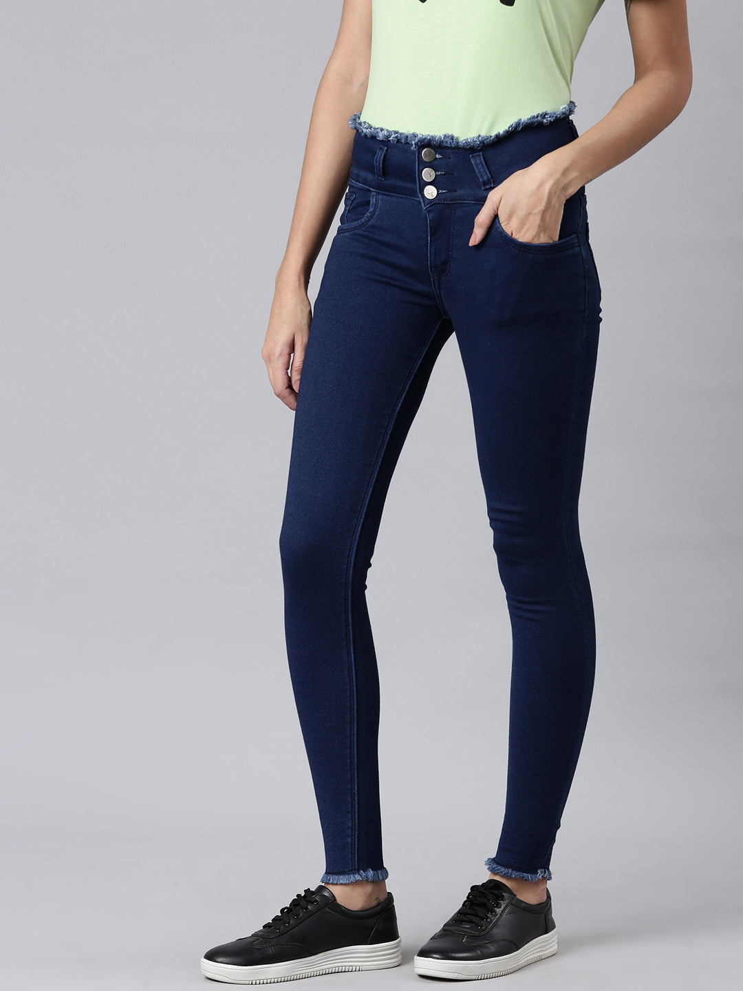 Women Blue Solid Skinny Fit Denim Jeans