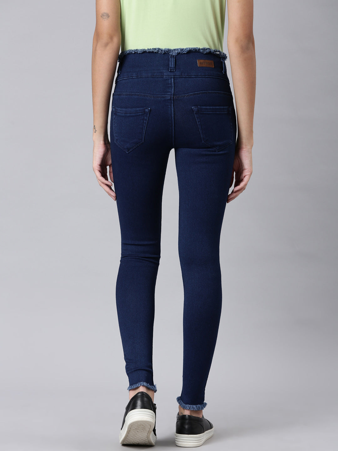 Women Blue Solid Skinny Fit Denim Jeans