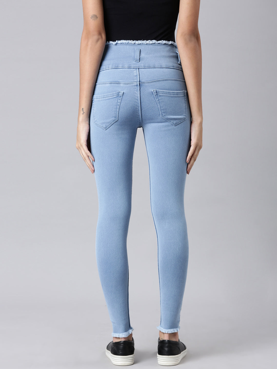 Women Blue Solid Skinny Fit Denim Jeans