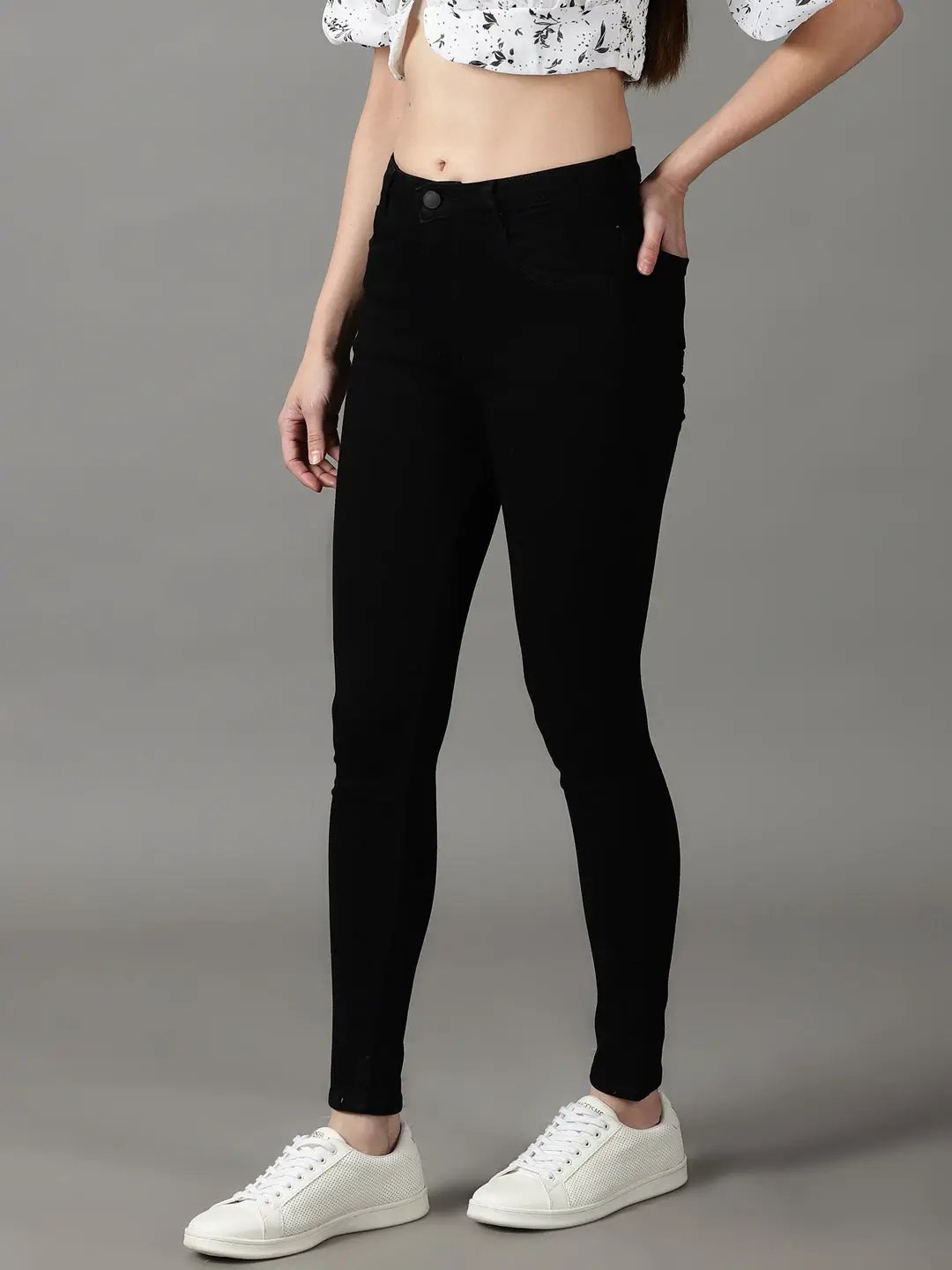 Women's Black Skinny Fit Acid Wash Cotton Stretchable Jeans