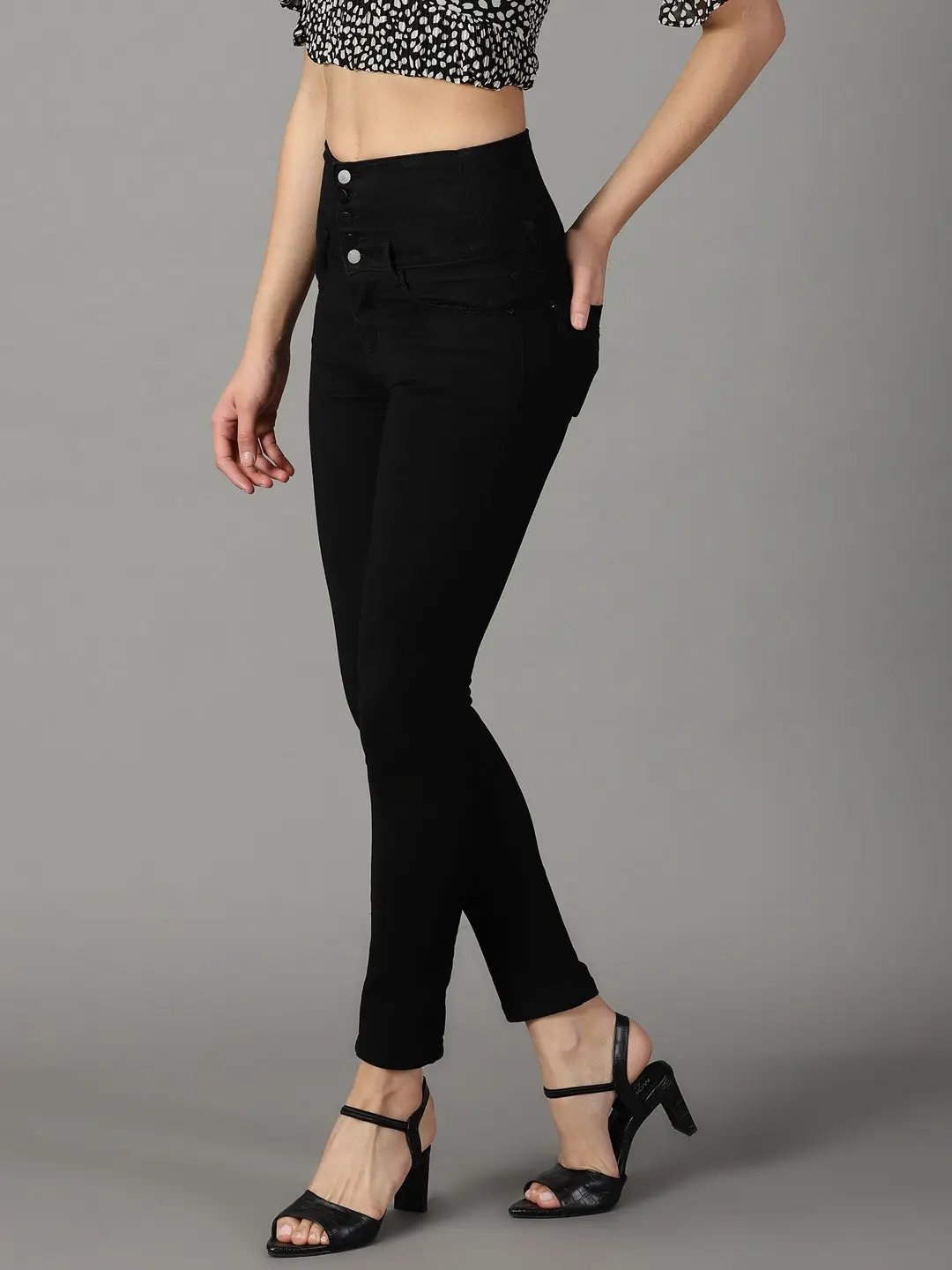 Women's Black Solid Slim Fit Denim Jeans