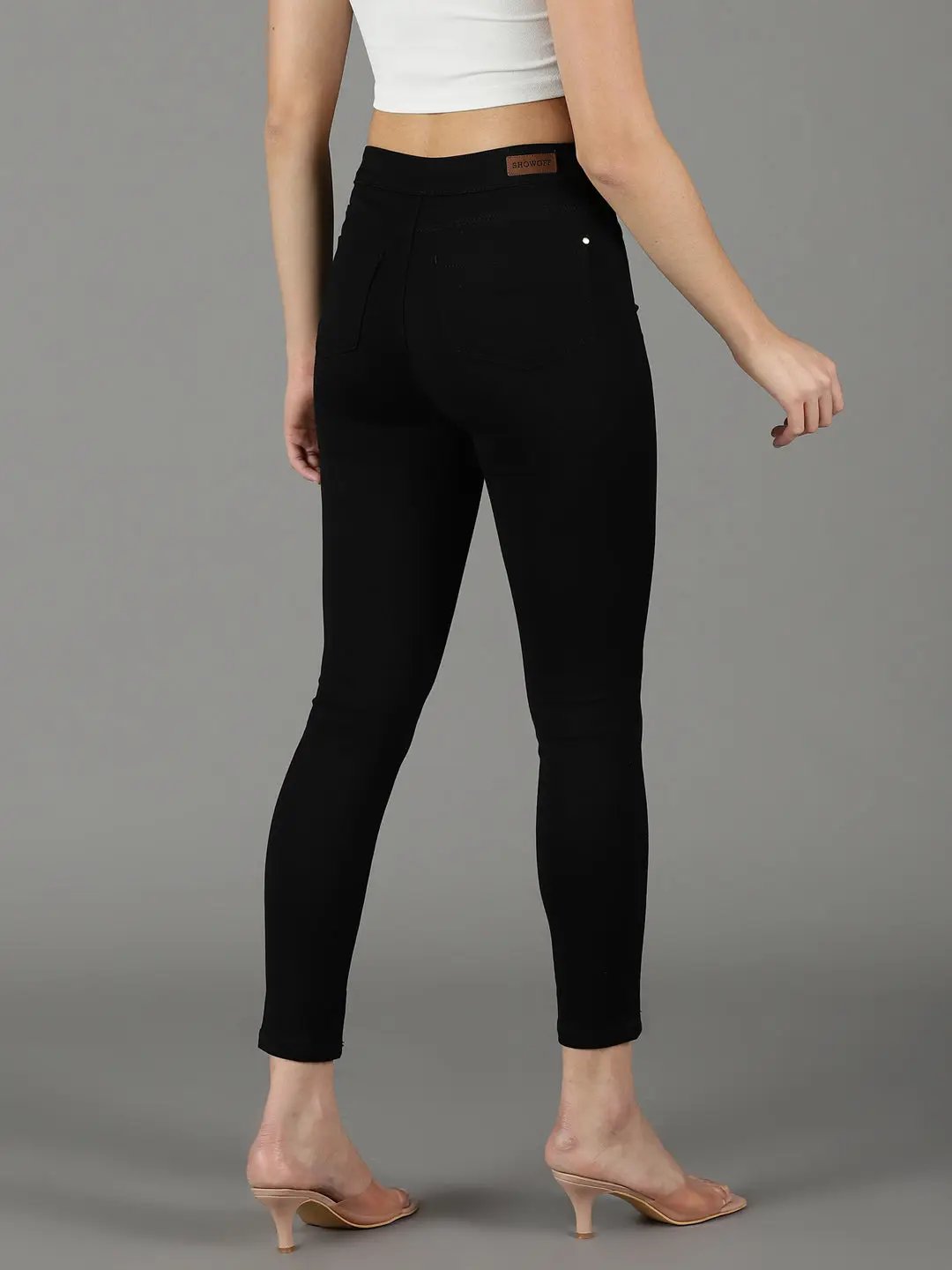 Women's Black Solid Skinny Fit Denim Jeans