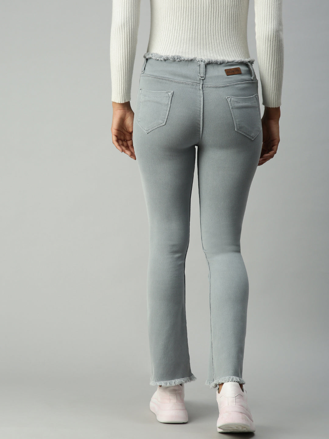 Women's Grey Solid Denim Flare Fit Jeans