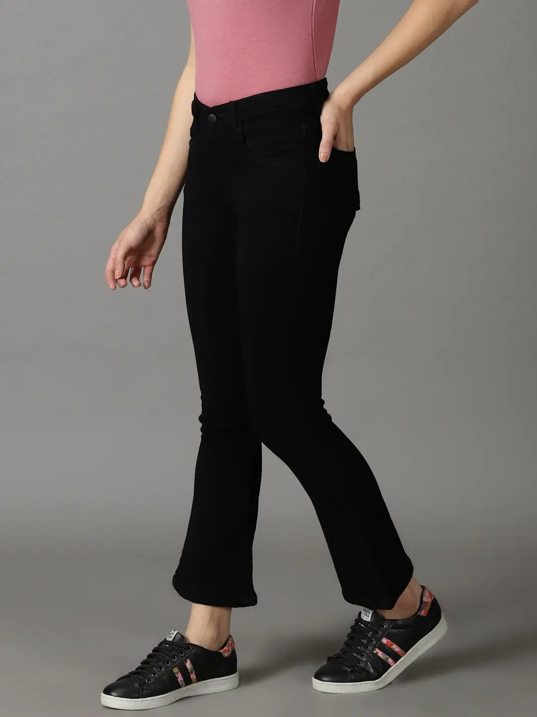 Women's Black Solid Bootcut Denim Jeans