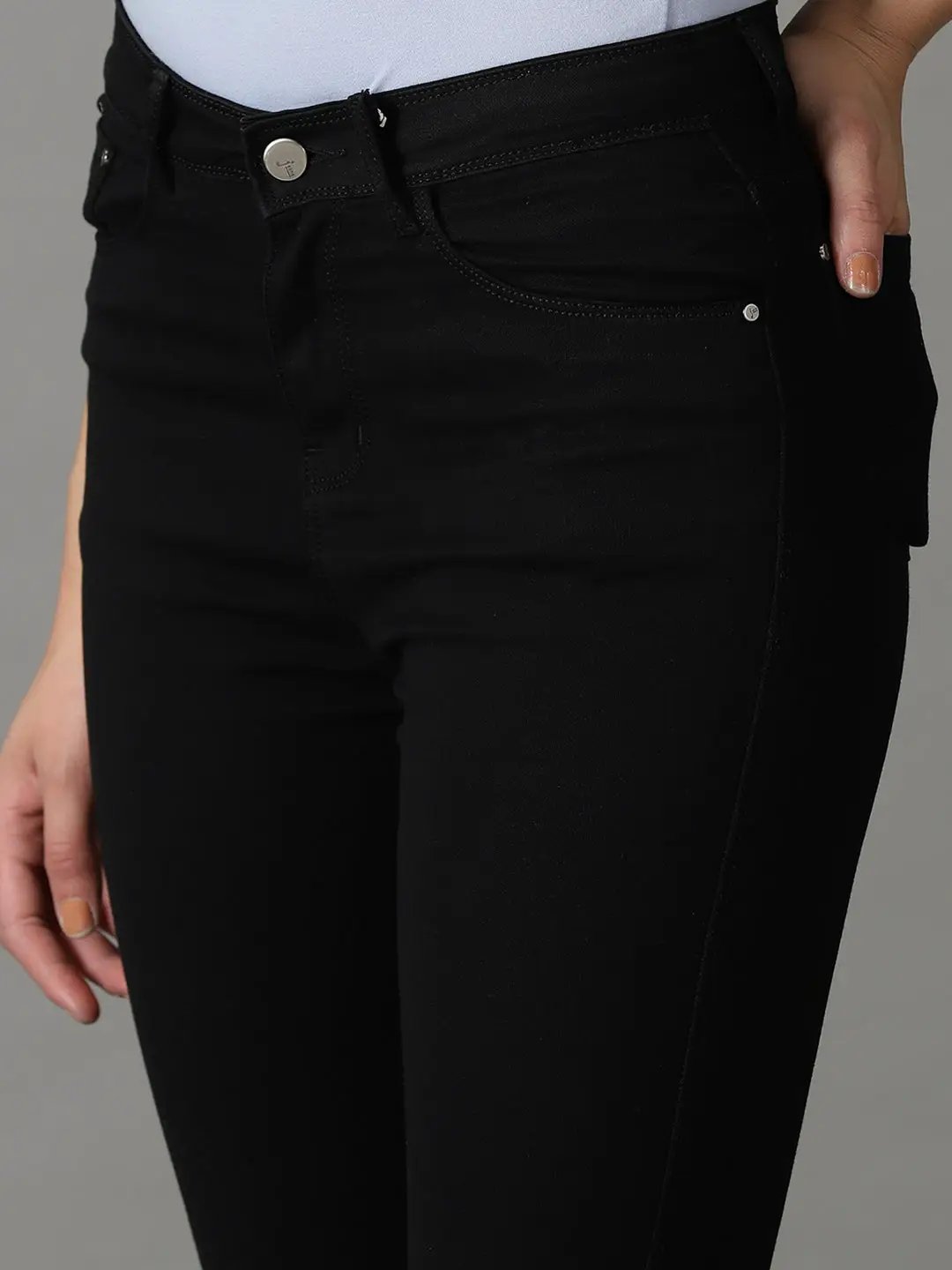 Women's Black Solid Bootcut Denim Jeans