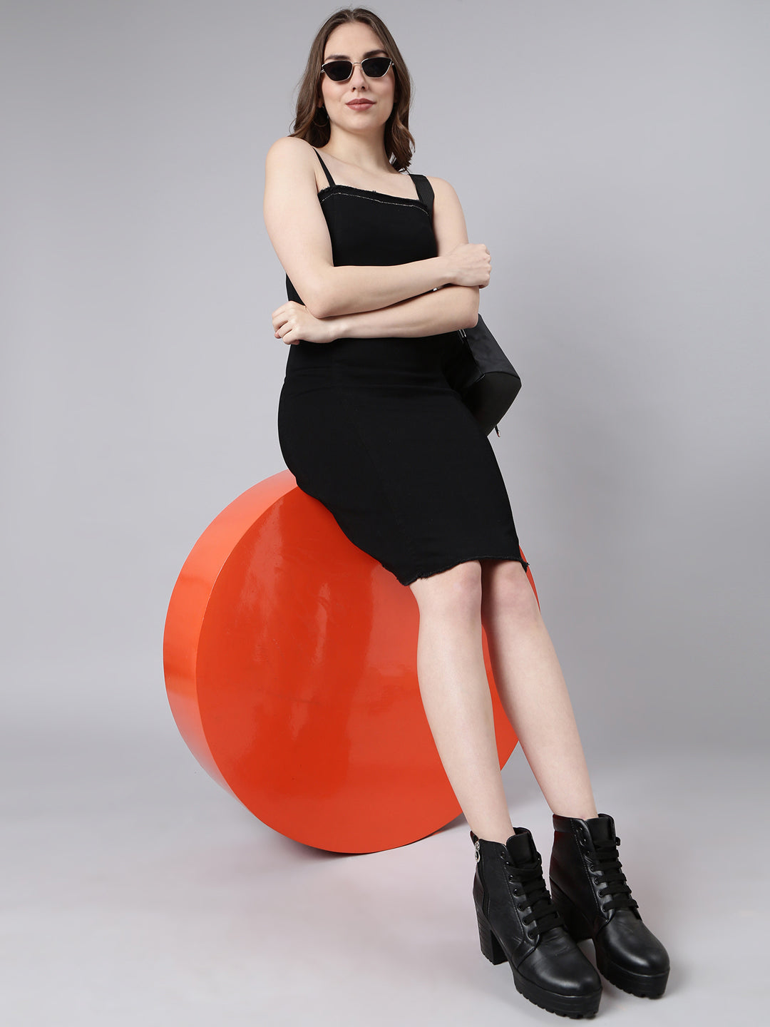 Women Black Solid Pinafore Dress