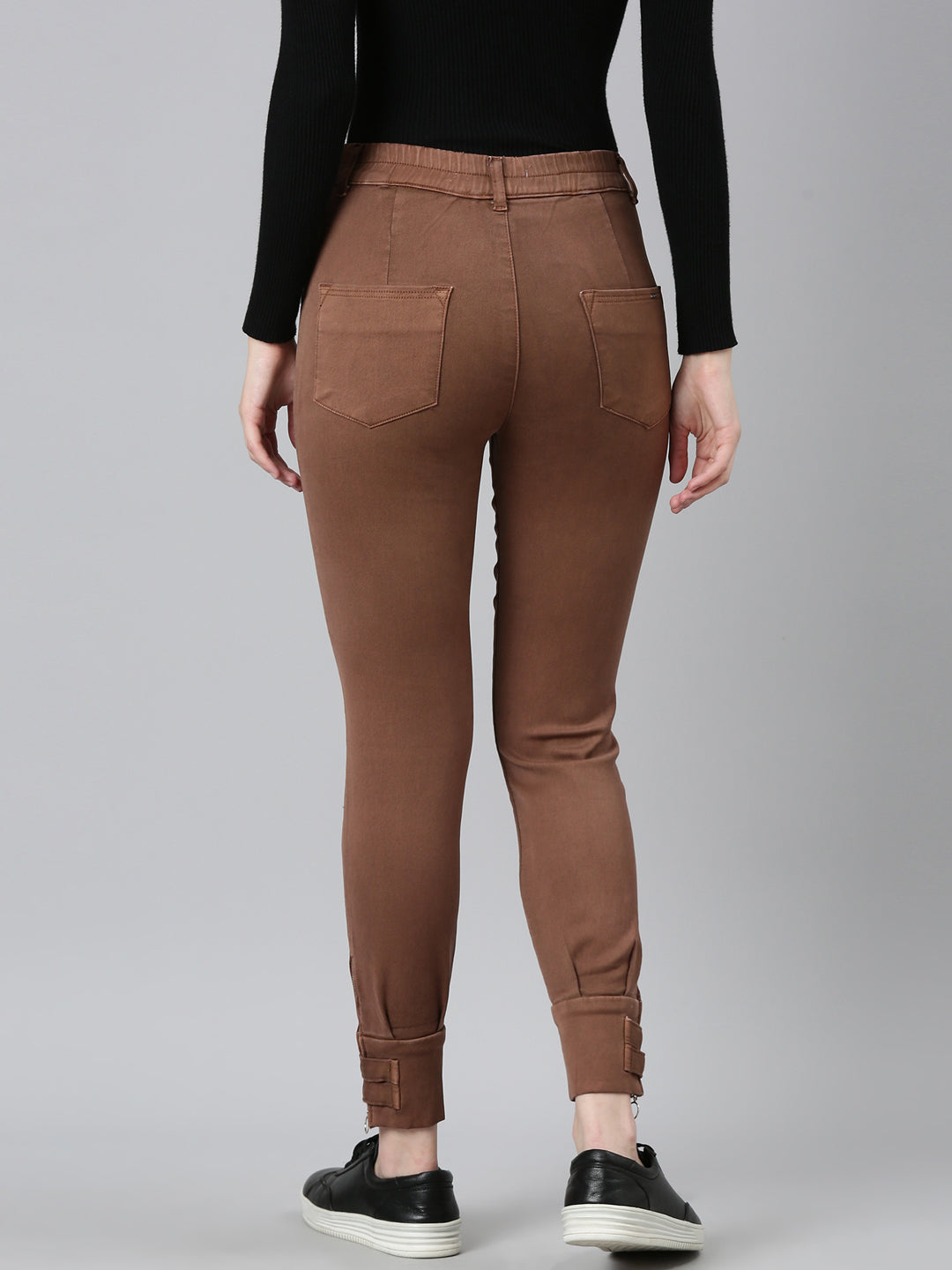 Women's Brown Solid Jogger Denim Jeans
