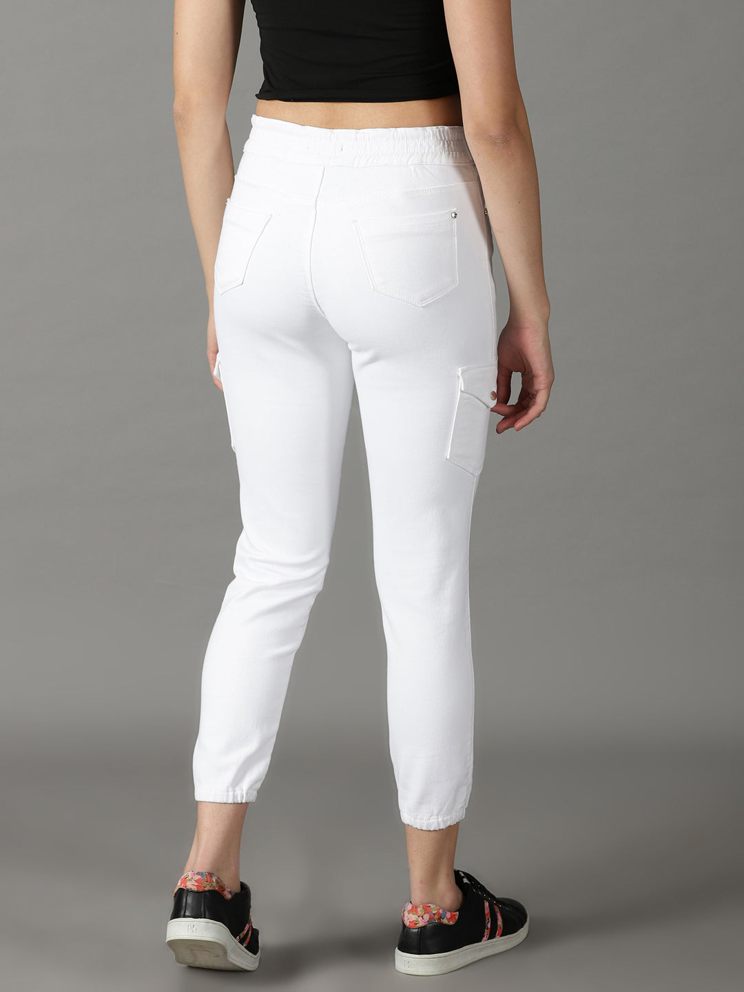 Women's White Solid Jogger Denim Jeans