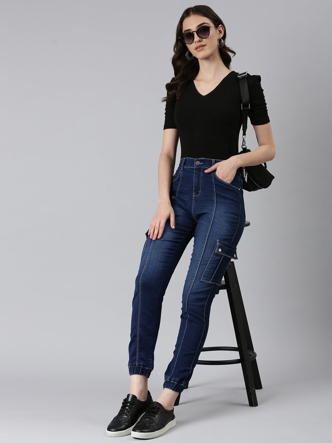 Women's Navy Blue Solid Jogger Denim Jeans