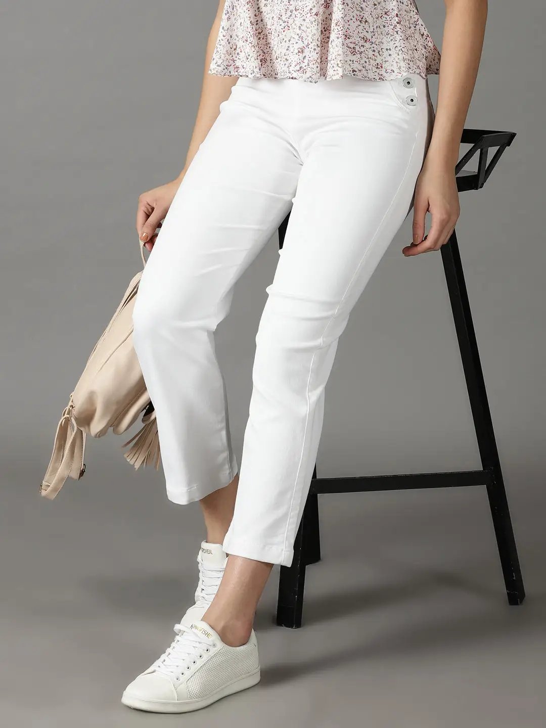 Women's White Solid Straight Fit Denim Jeans
