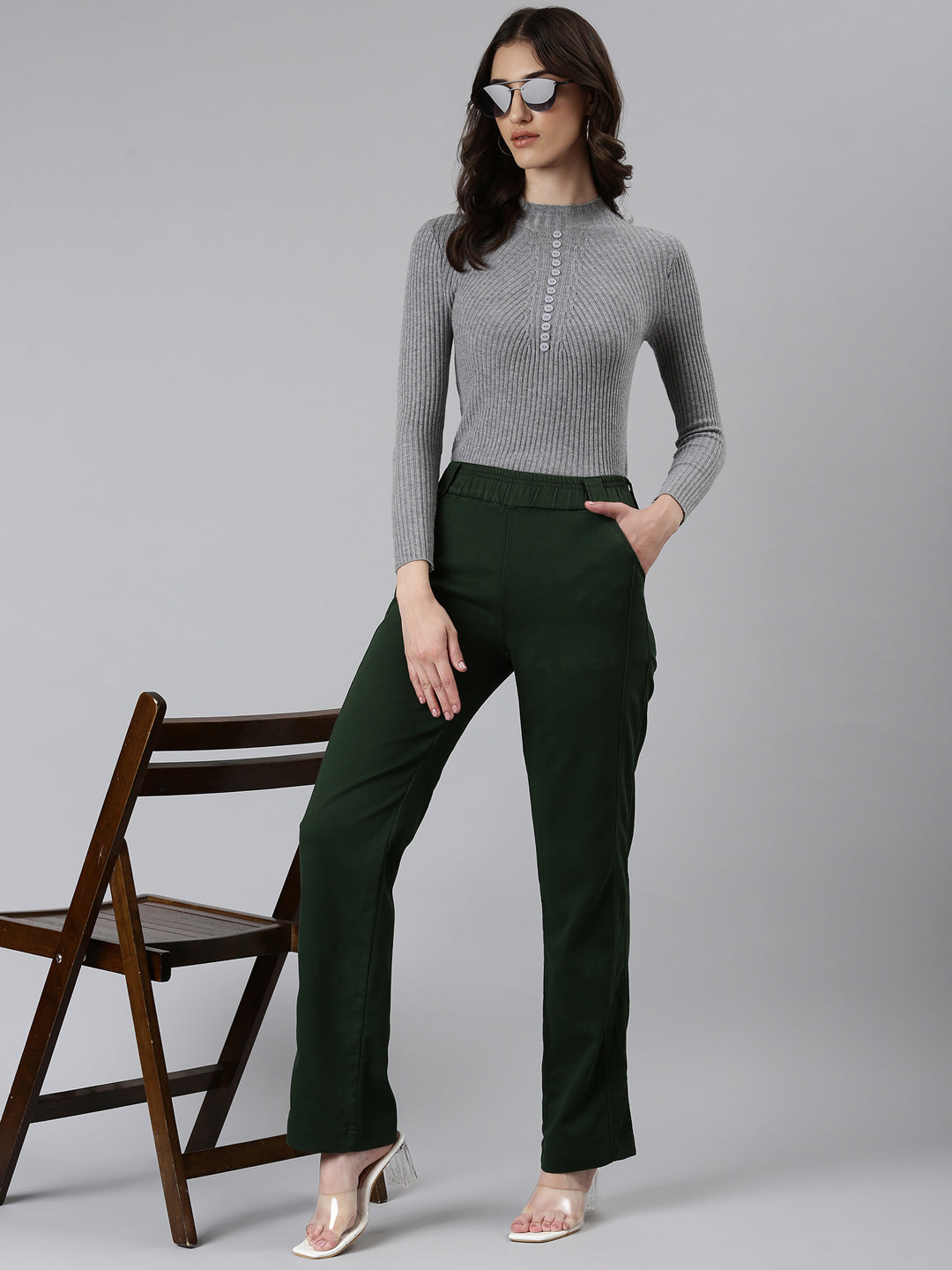 Women Olive Solid Trouser