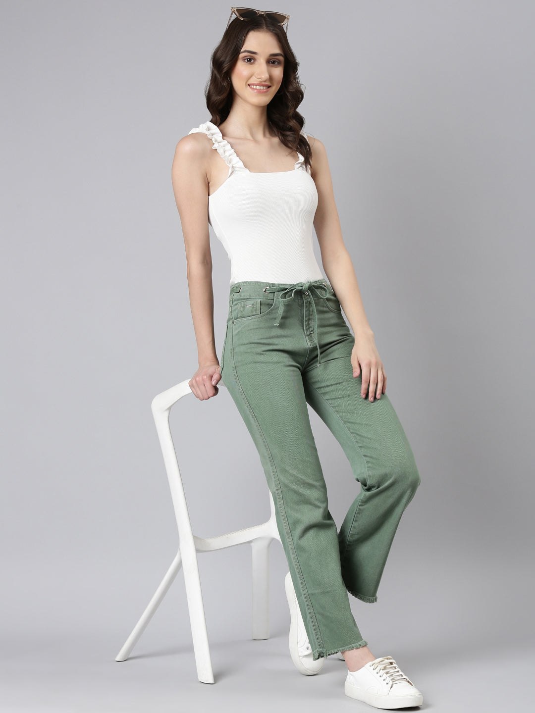 Women Green Solid Straight Fit Denim Jeans