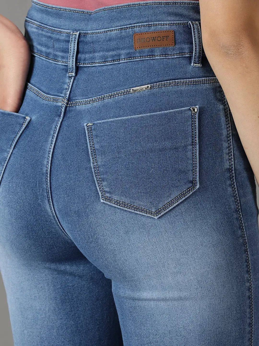 Women's Blue Solid Straight Fit Denim Jeans