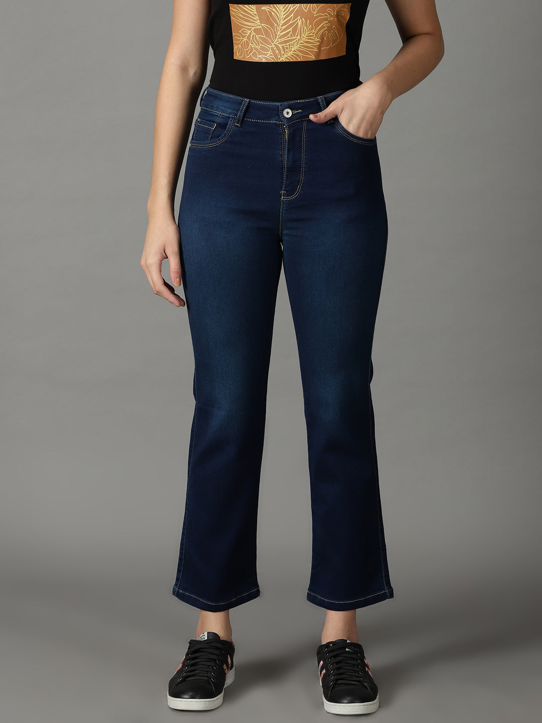 Women's Navy Blue Solid Straight Fit Denim Jeans