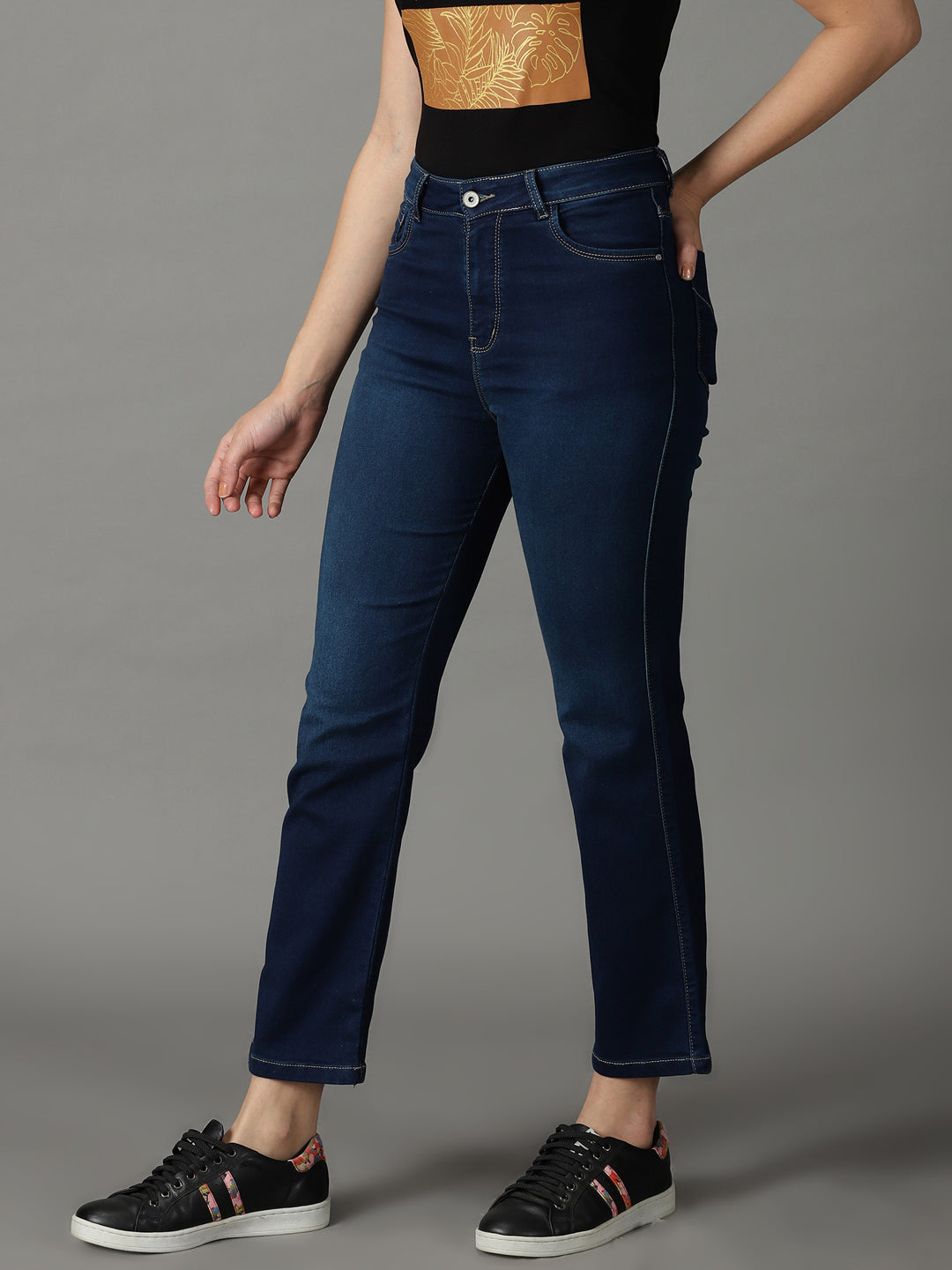 Women's Navy Blue Solid Straight Fit Denim Jeans