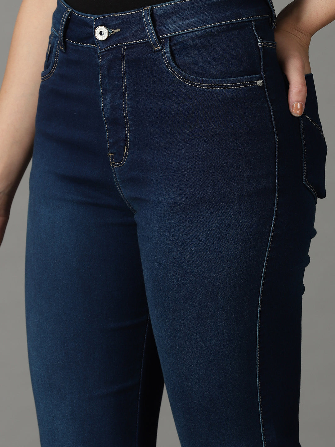 Women's Navy Blue Solid Straight Fit Denim Jeans