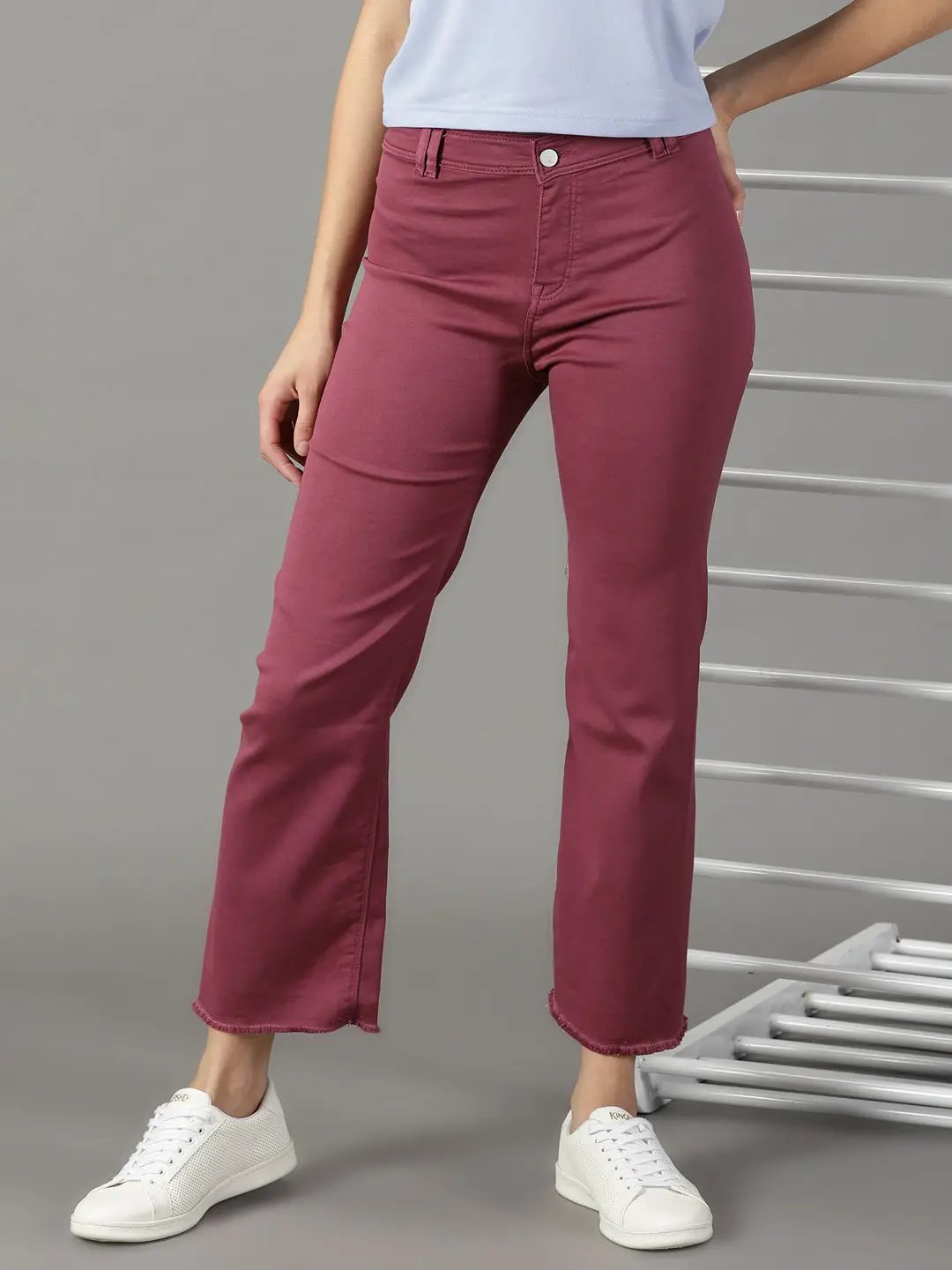 Women's Magenta Solid Wide Leg Denim Jeans