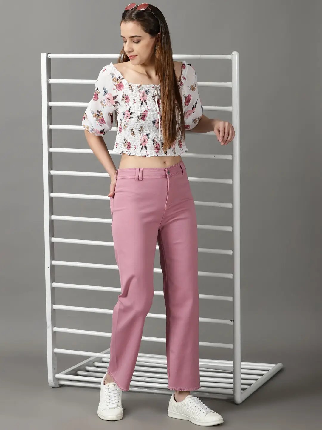 Women's Pink Solid Wide Leg Denim Jeans