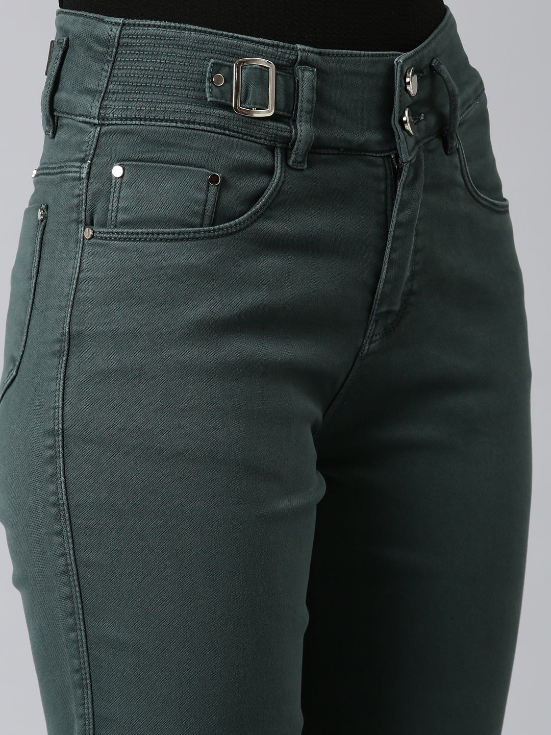 Women's Green Solid Straight Fit Denim Jeans