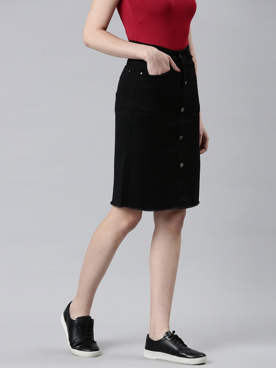 Women Black Solid Pencil Skirt