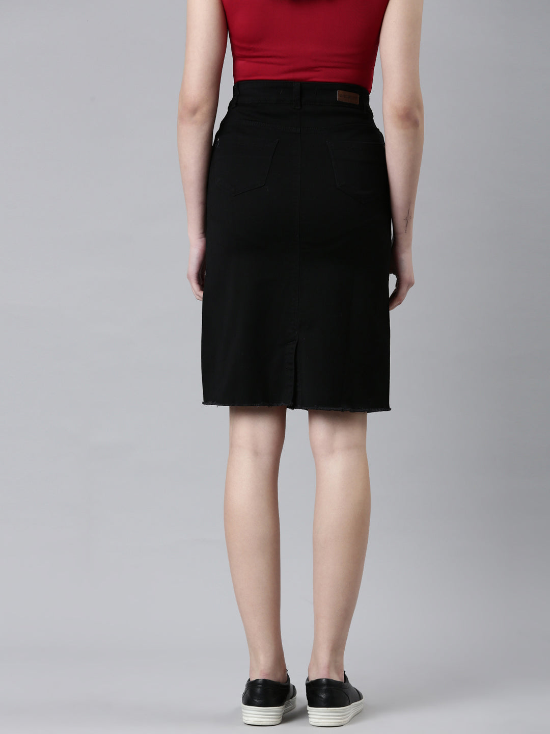 Women Black Solid Pencil Skirt