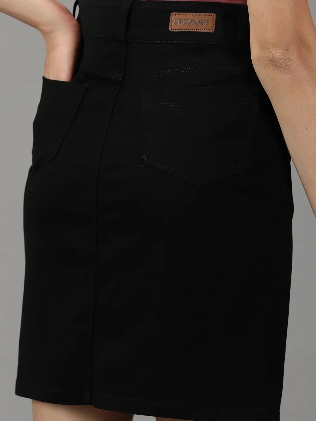 Women's Black Solid Pencil Denim Skirt