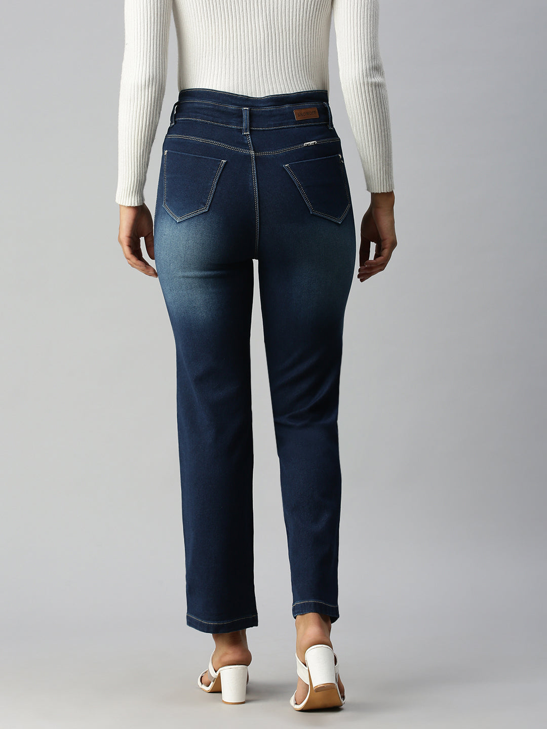 Women's Blue Solid Denim Straight Jeans