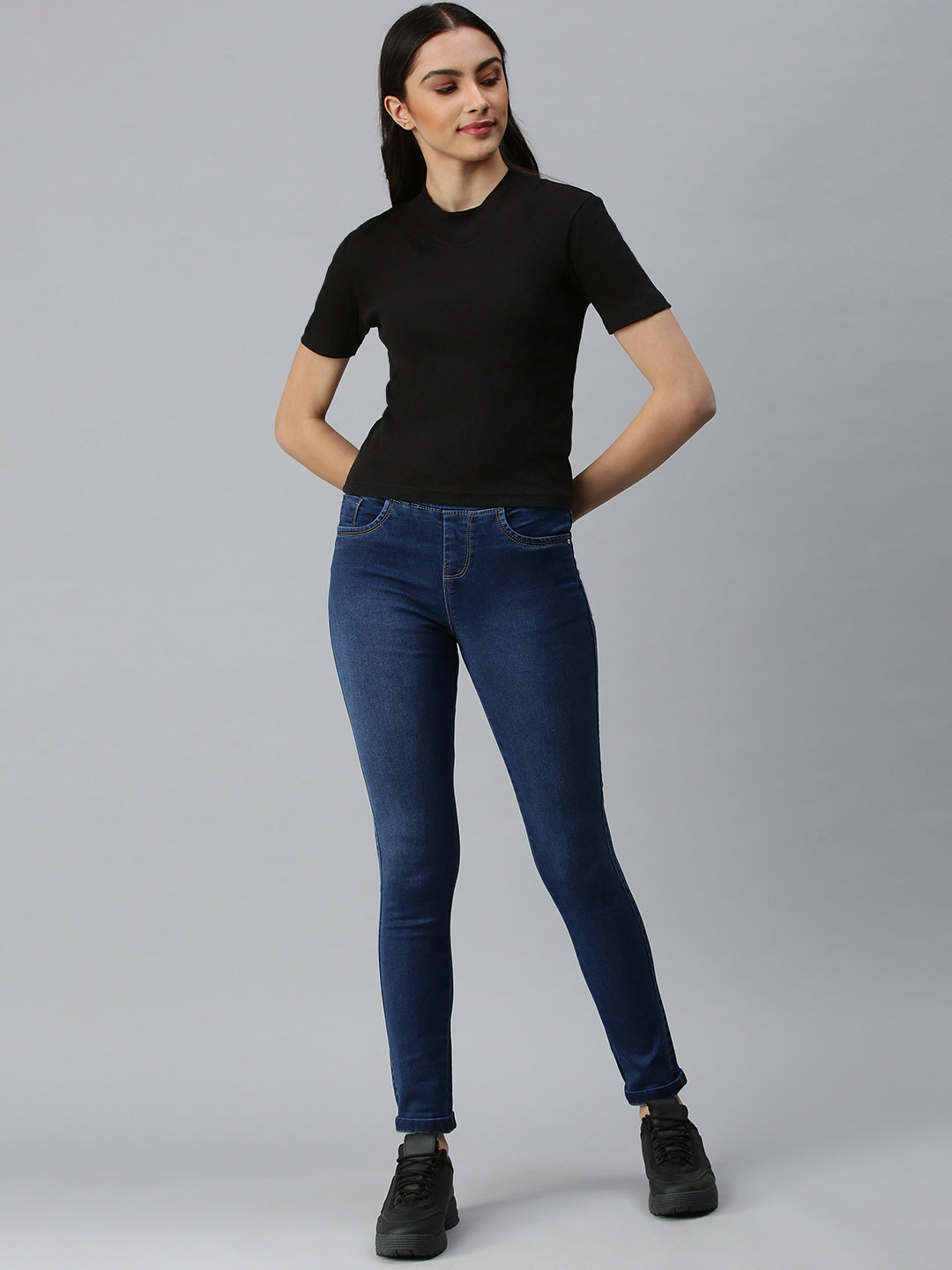 Women's Navy Blue Solid Denim Skinny Jeans