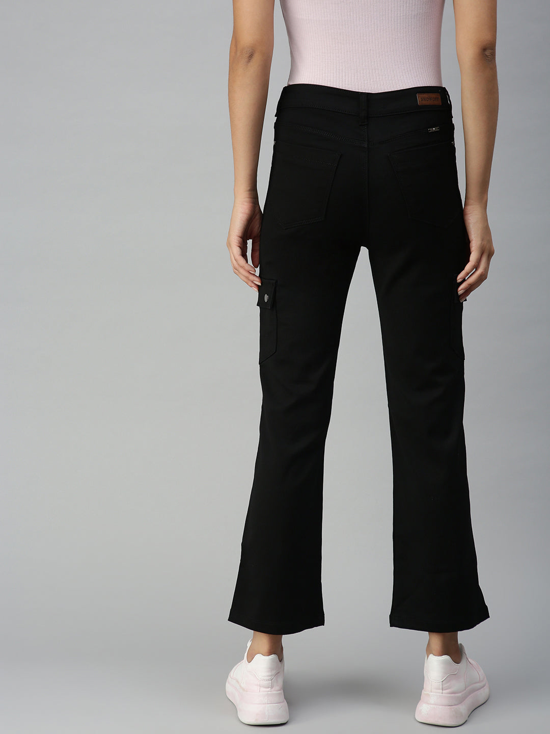 Women's Black Solid Denim Straight Jeans