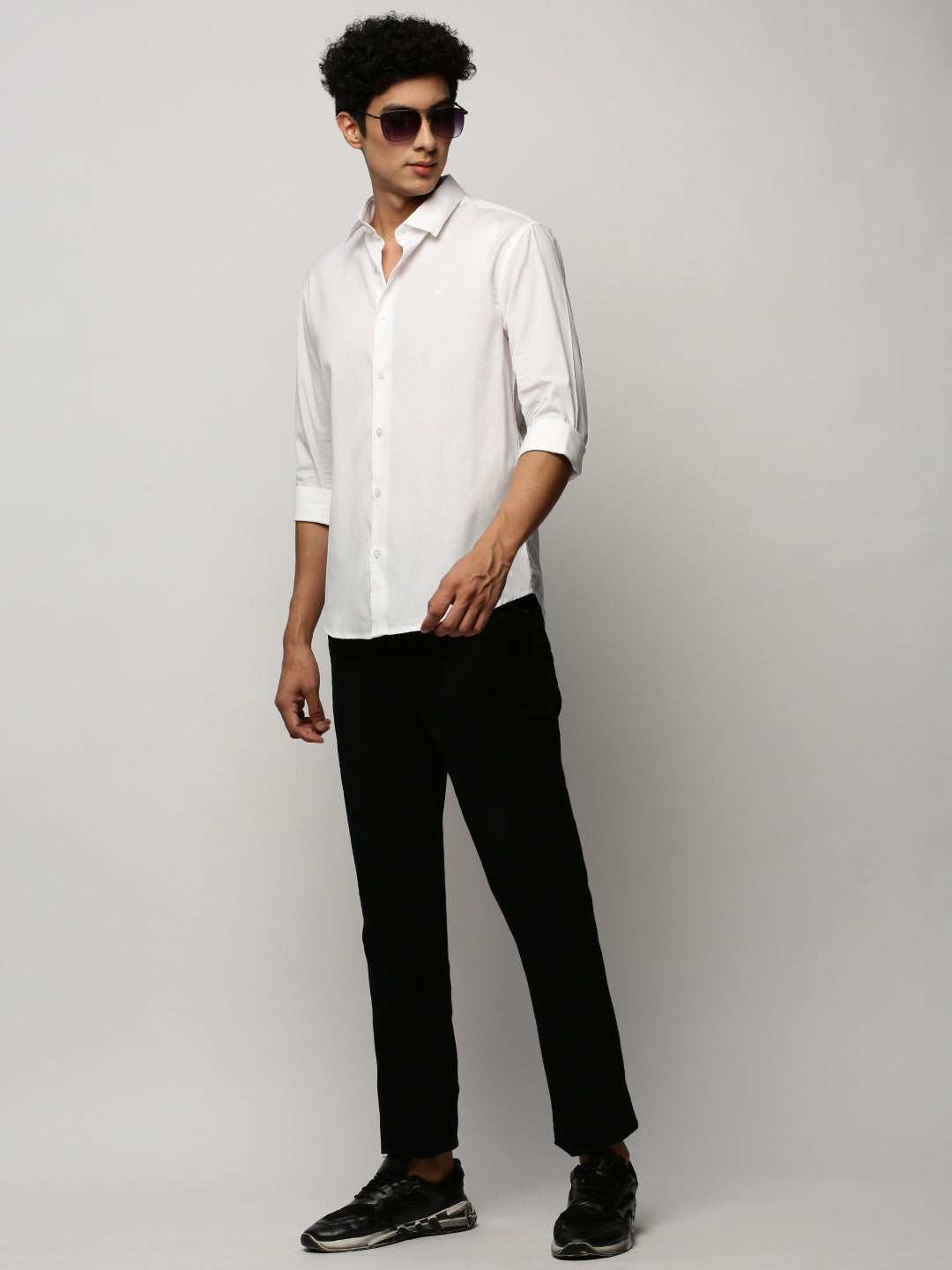 Men White Solid Shirt