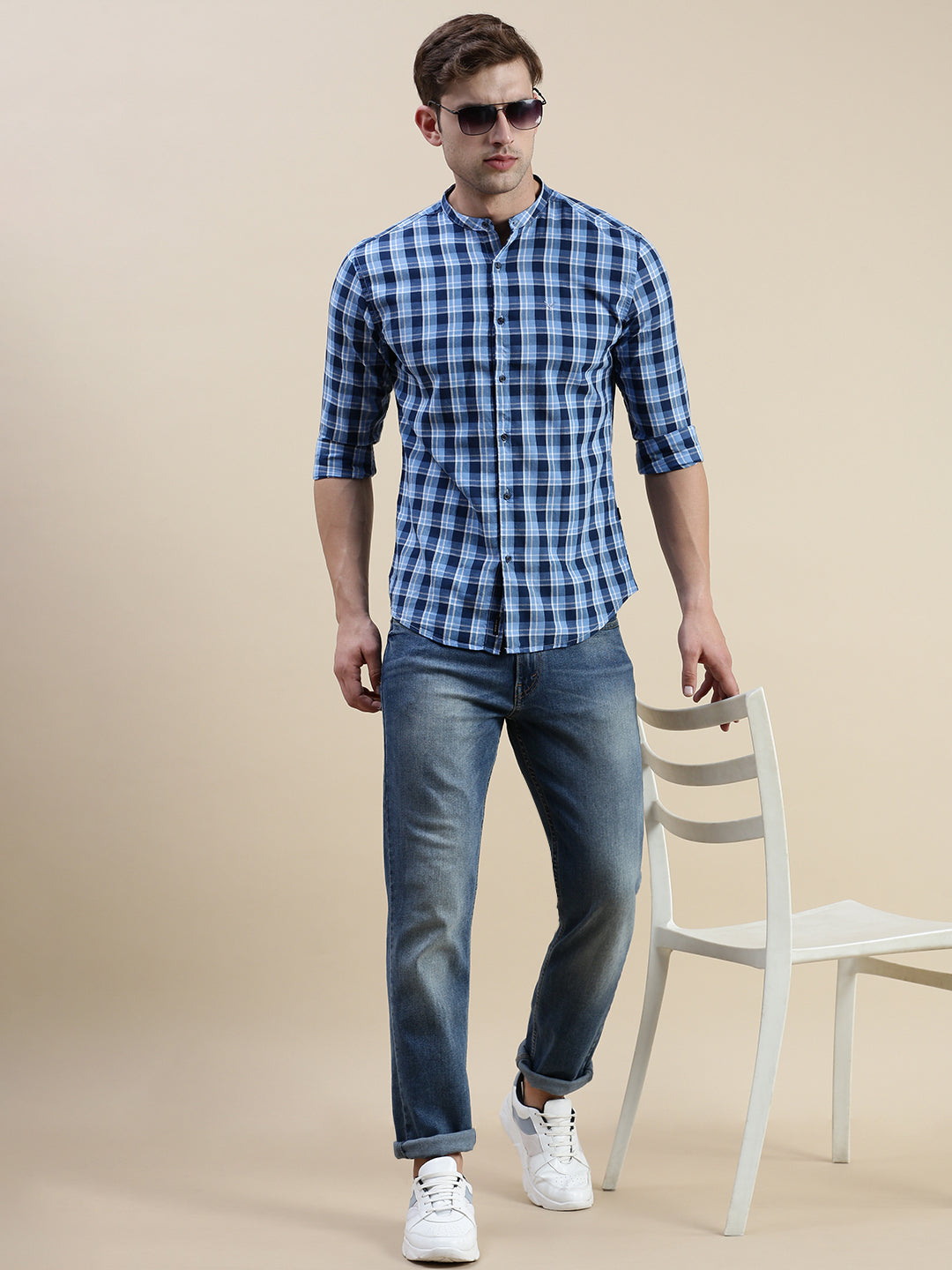 Men Blue Checked Casual Shirt