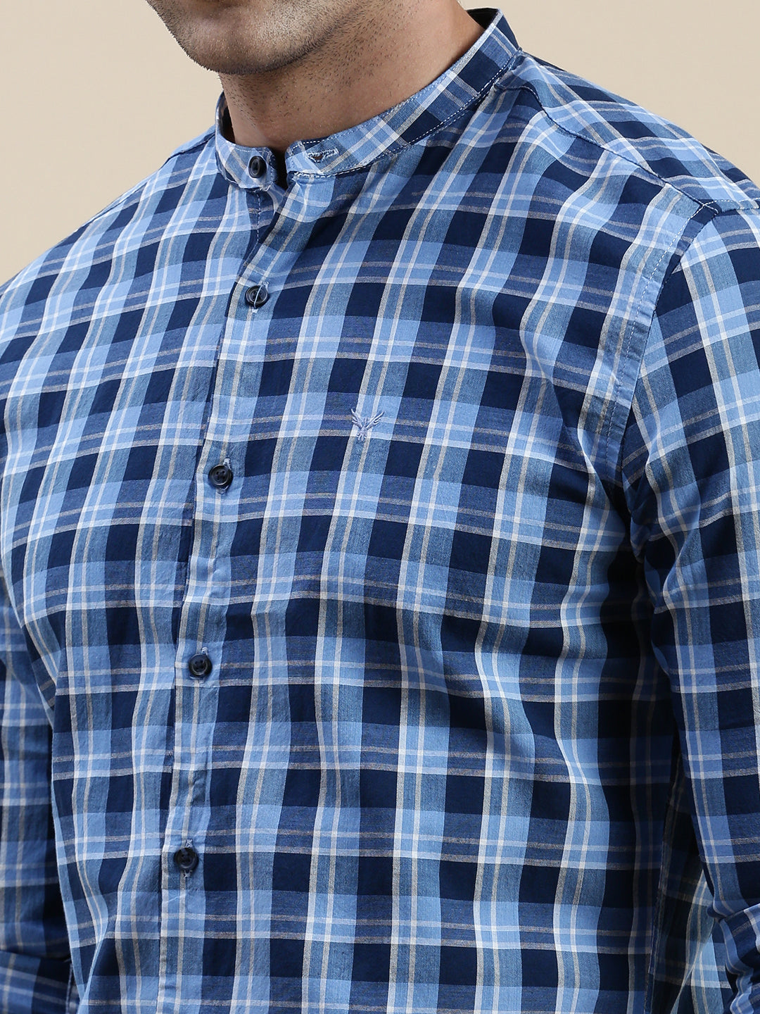 Men Blue Checked Casual Shirt