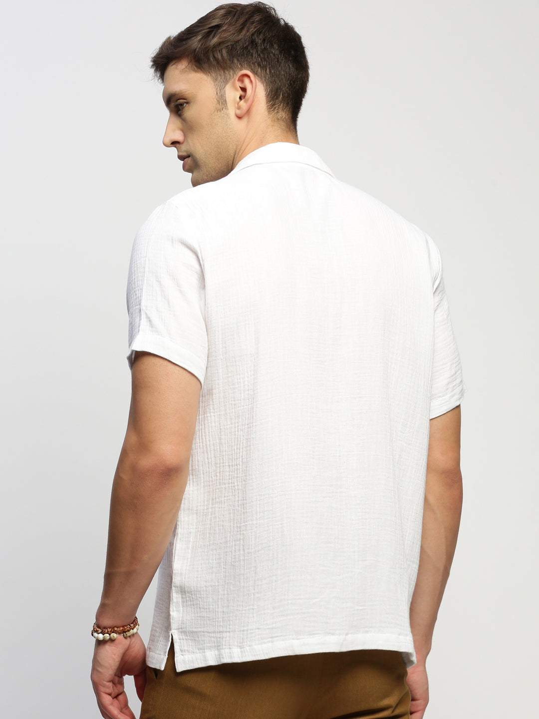 Men White Solid Shirt