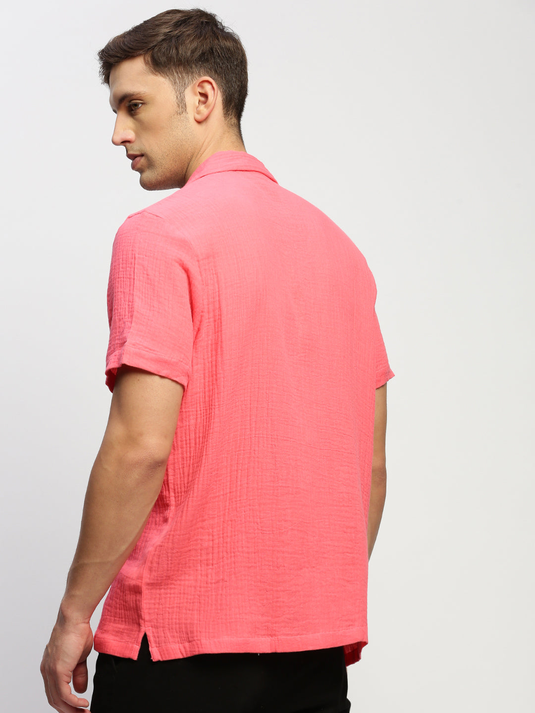 Men Pink Solid Shirt