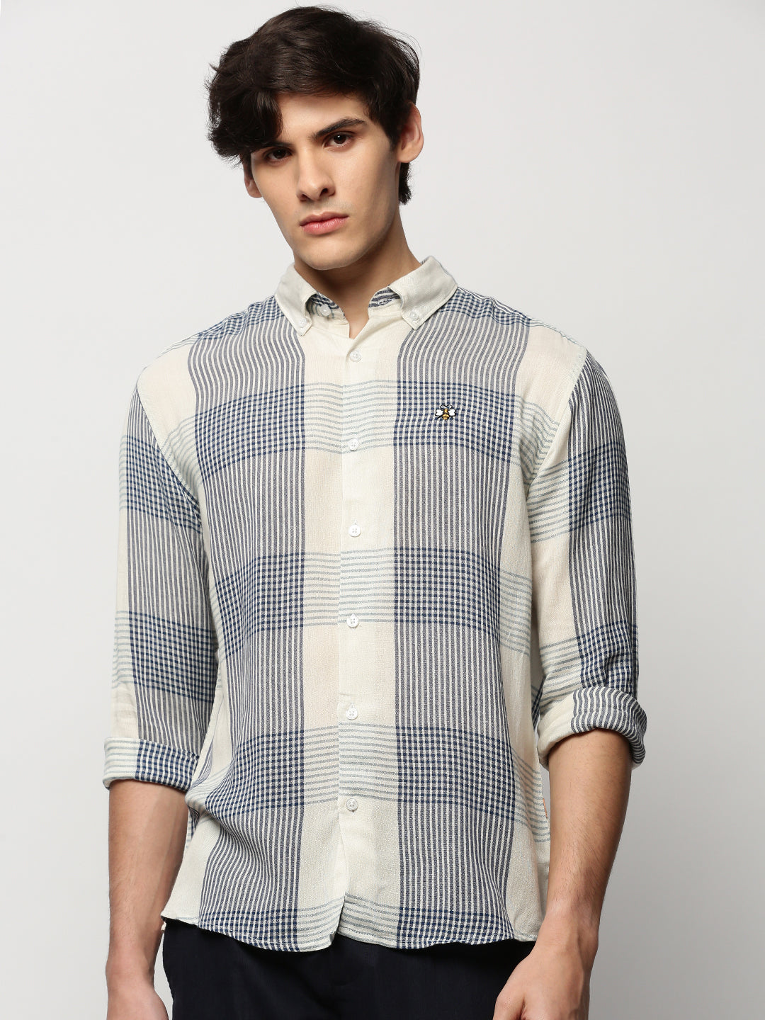 Men's White Checked Casual Shirts