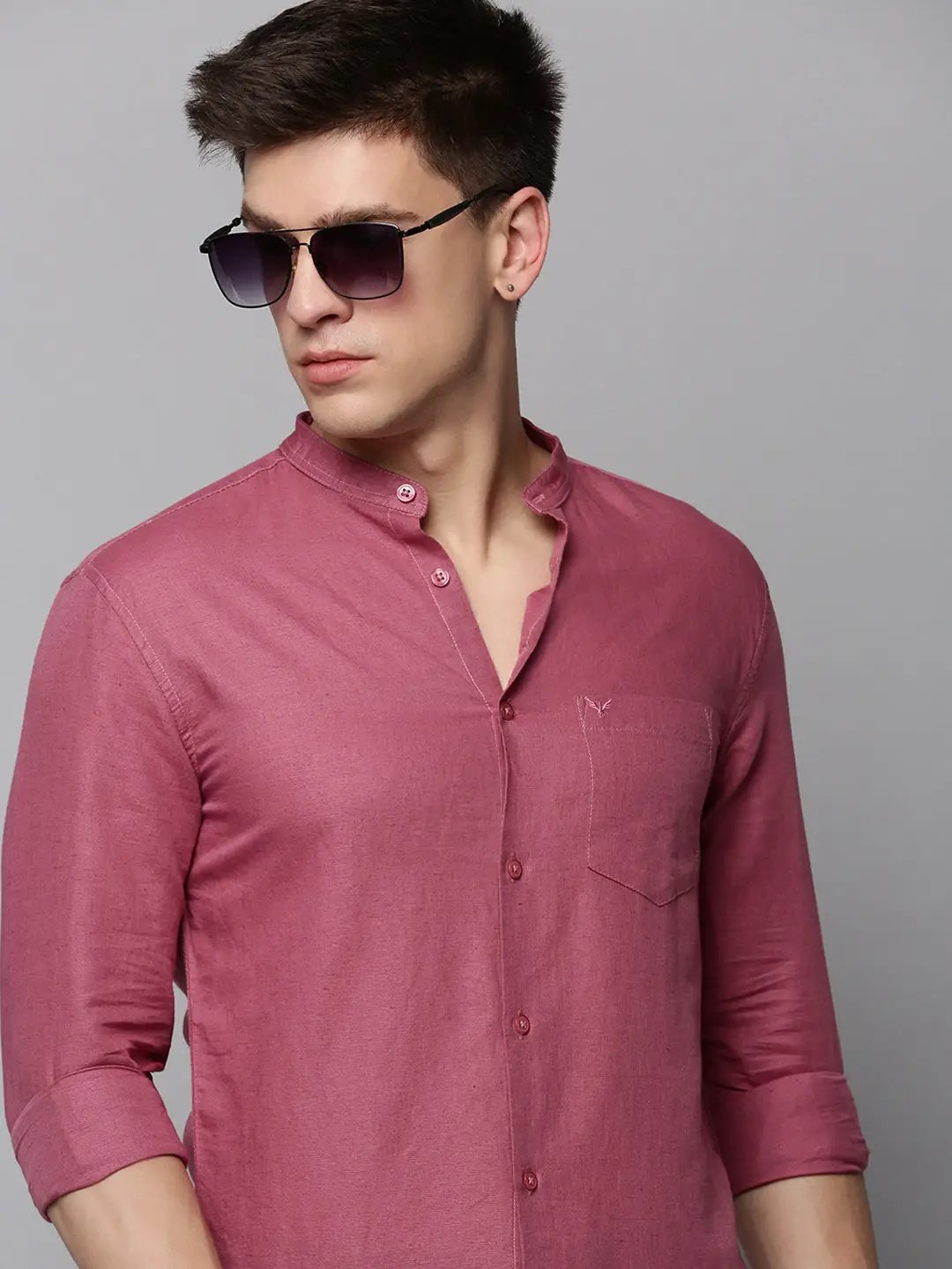 Men's Purple Solid Casual Shirt