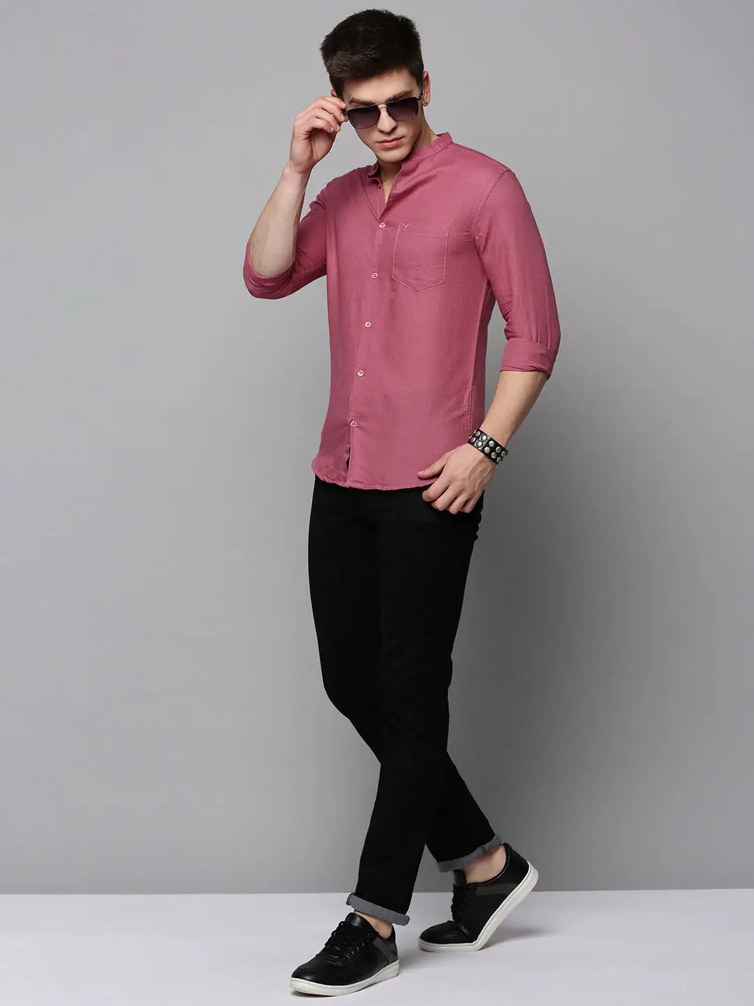 Men's Purple Solid Casual Shirt