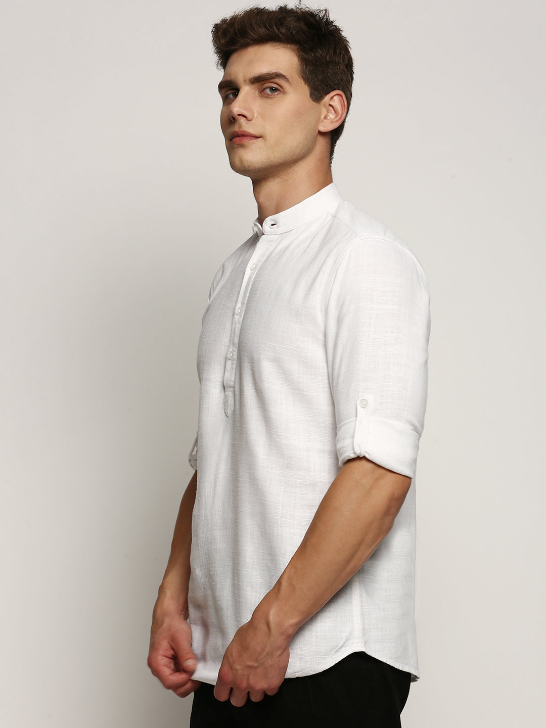 Men's White Mandarin Collar Solid Kurta