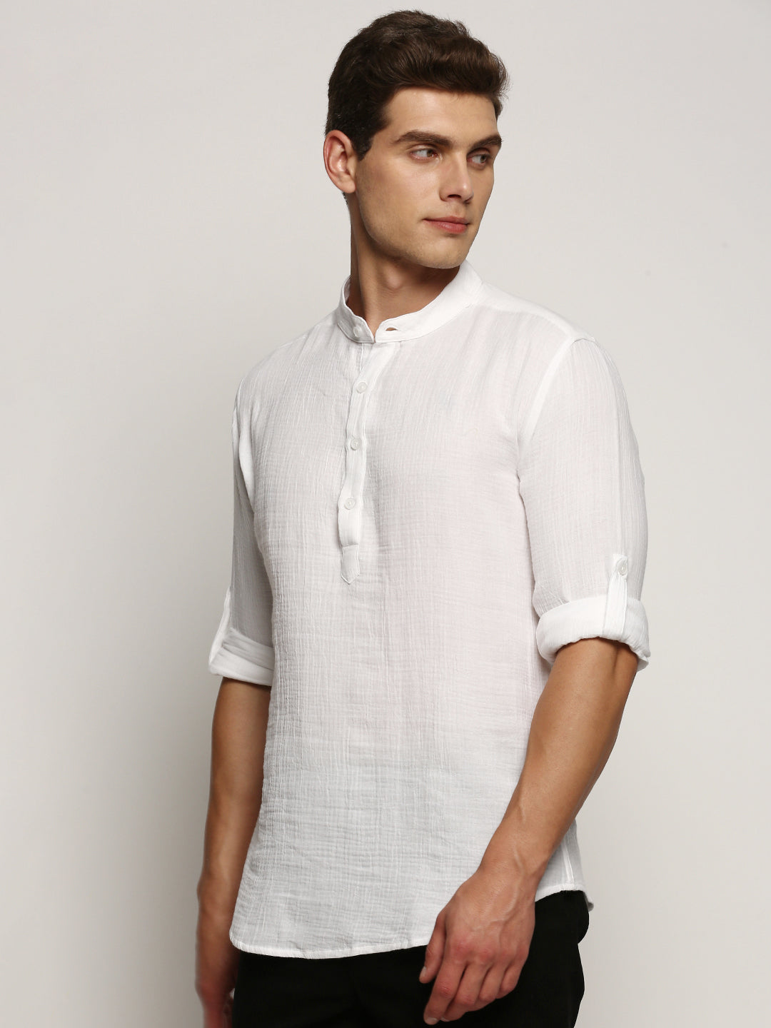 Men's White Mandarin Collar Solid Kurta