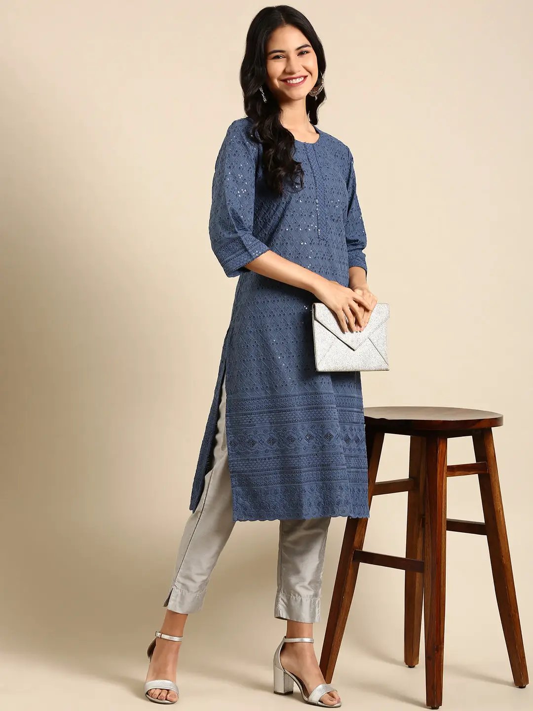 Women's Blue Embroidered Straight Kurta