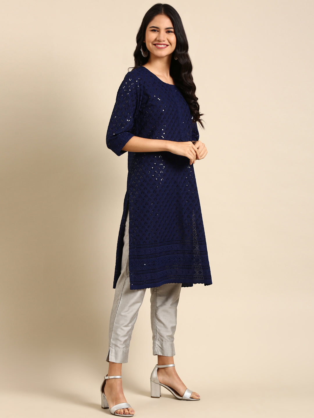 Women's Blue Embroidered Straight Kurta