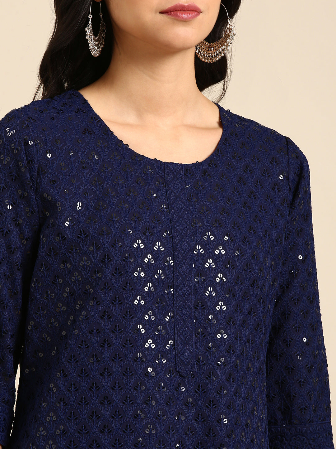 Women's Blue Embroidered Straight Kurta