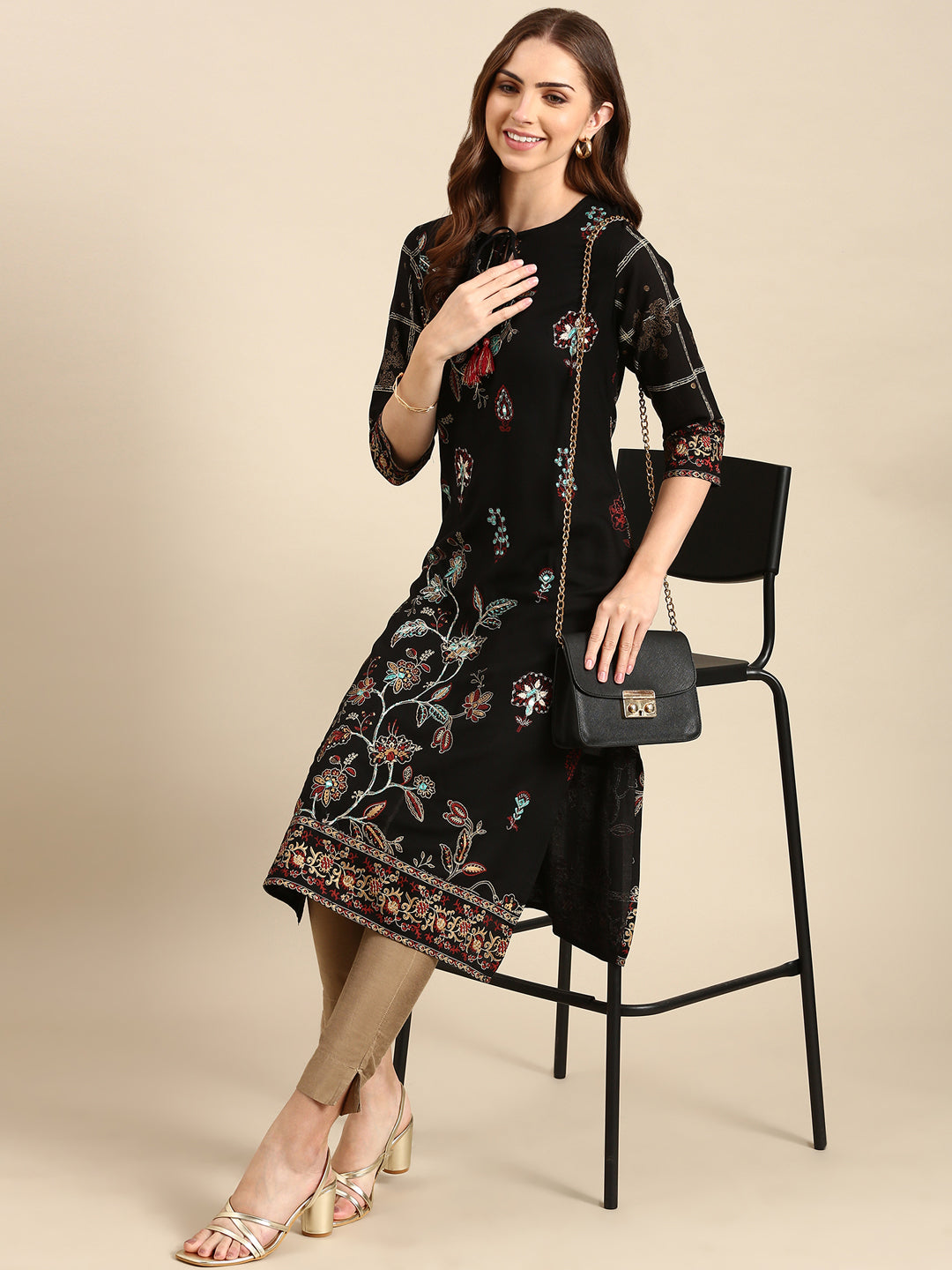 Women's Black Printed Straight Kurta